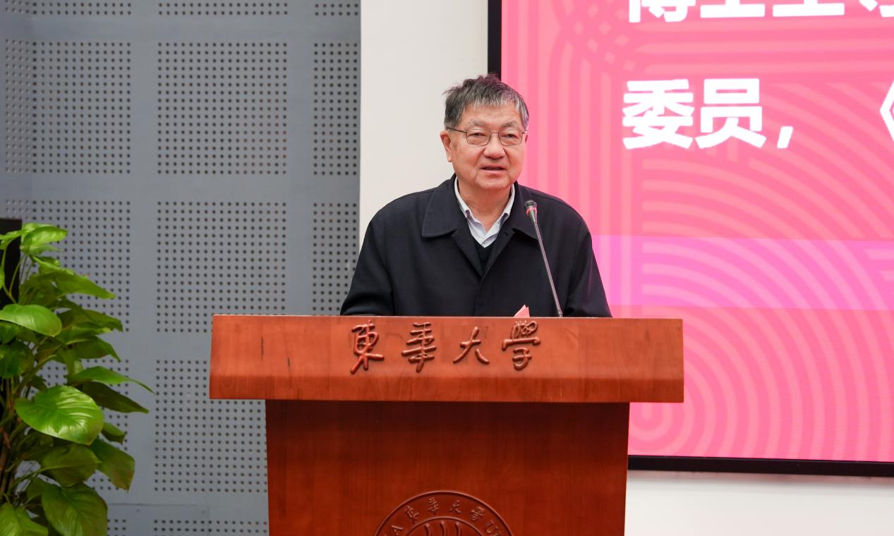 对照阅读德甲联赛官方合作伙伴一号体育