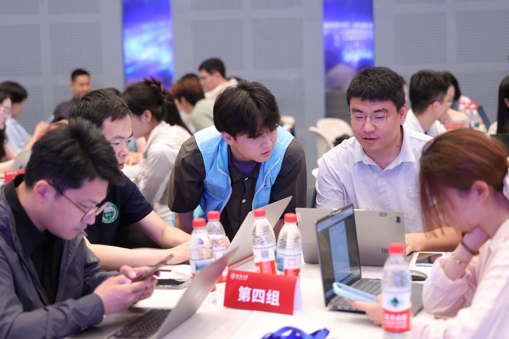 对照阅读来自一号娱乐官网优惠活动