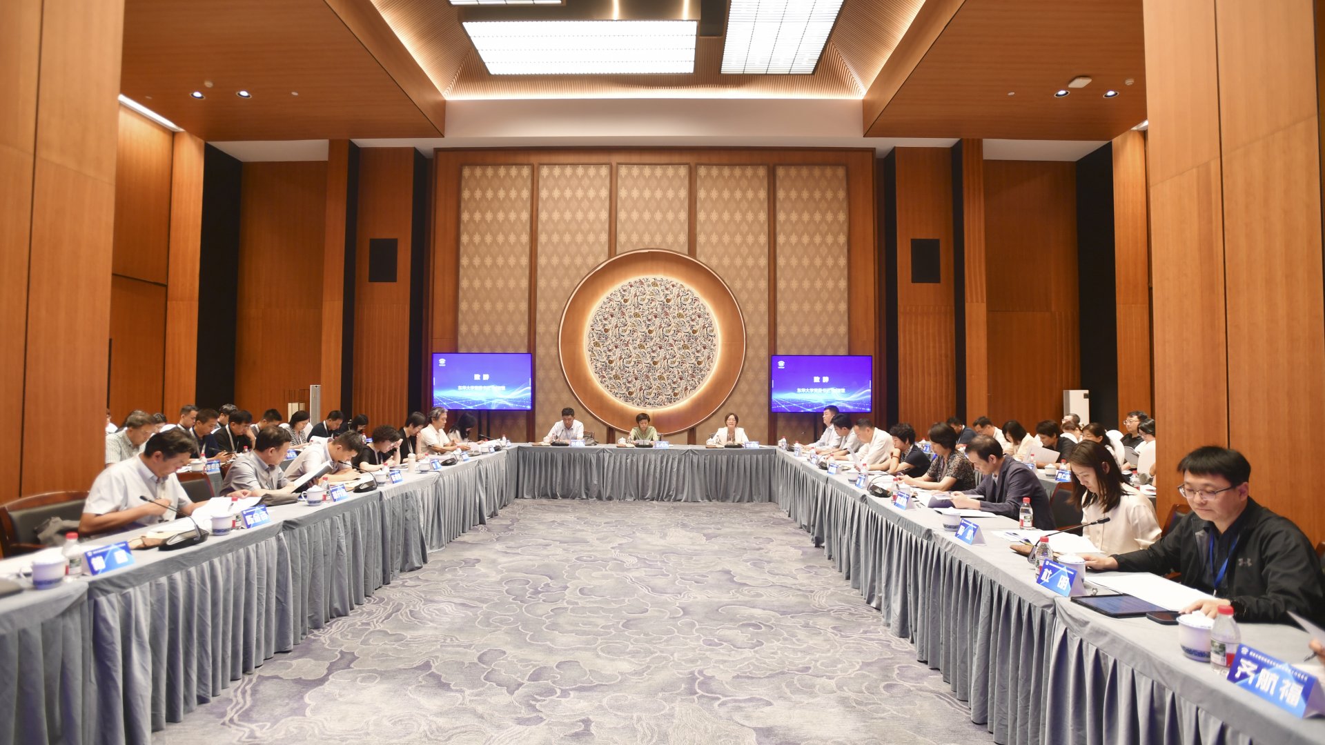 校一号体育官网成为英超联赛的官方合作